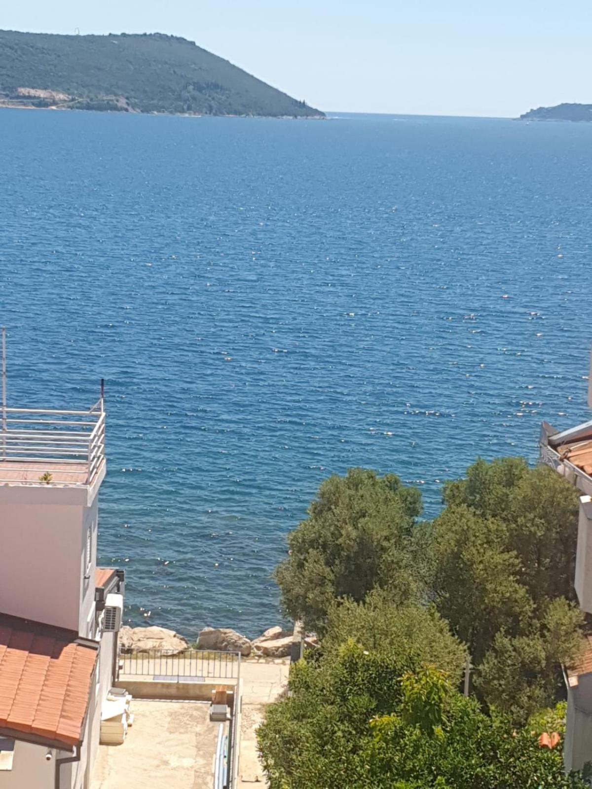 Sea View Apartments Herceg Novi Exterior foto